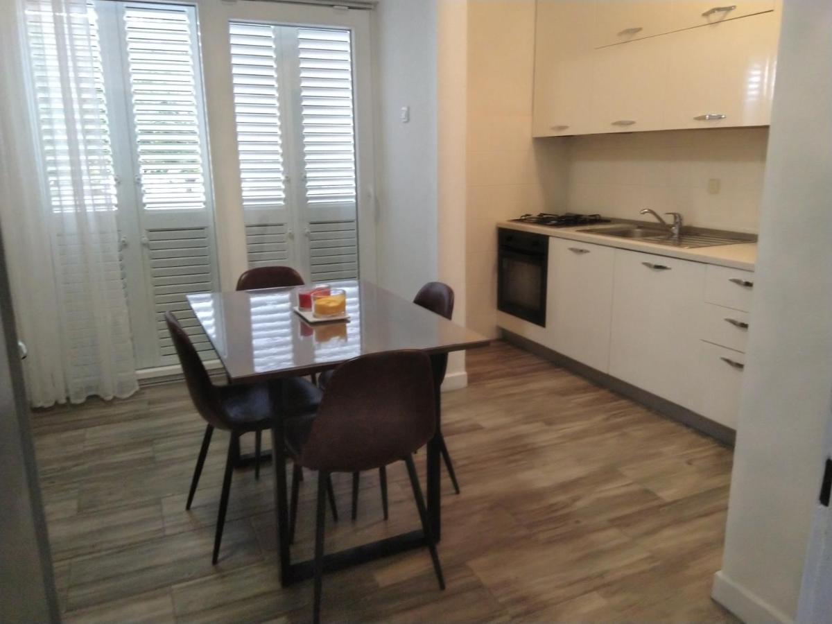 Apartment Edina Pag Pag Town Extérieur photo